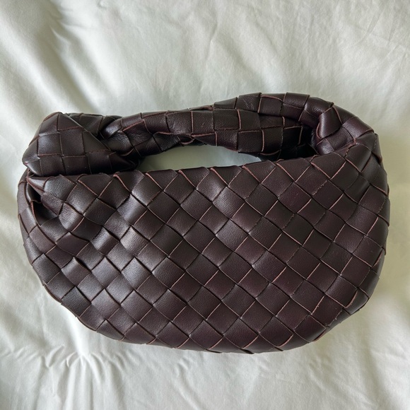 Bottega Veneta Mini Jodie - Burgundy Leather - Picture 2 of 8